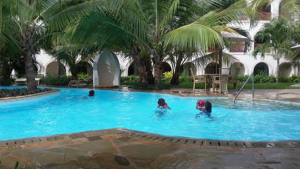 דיאני ביץ' Lotfa Resort Diani מראה חיצוני תמונה