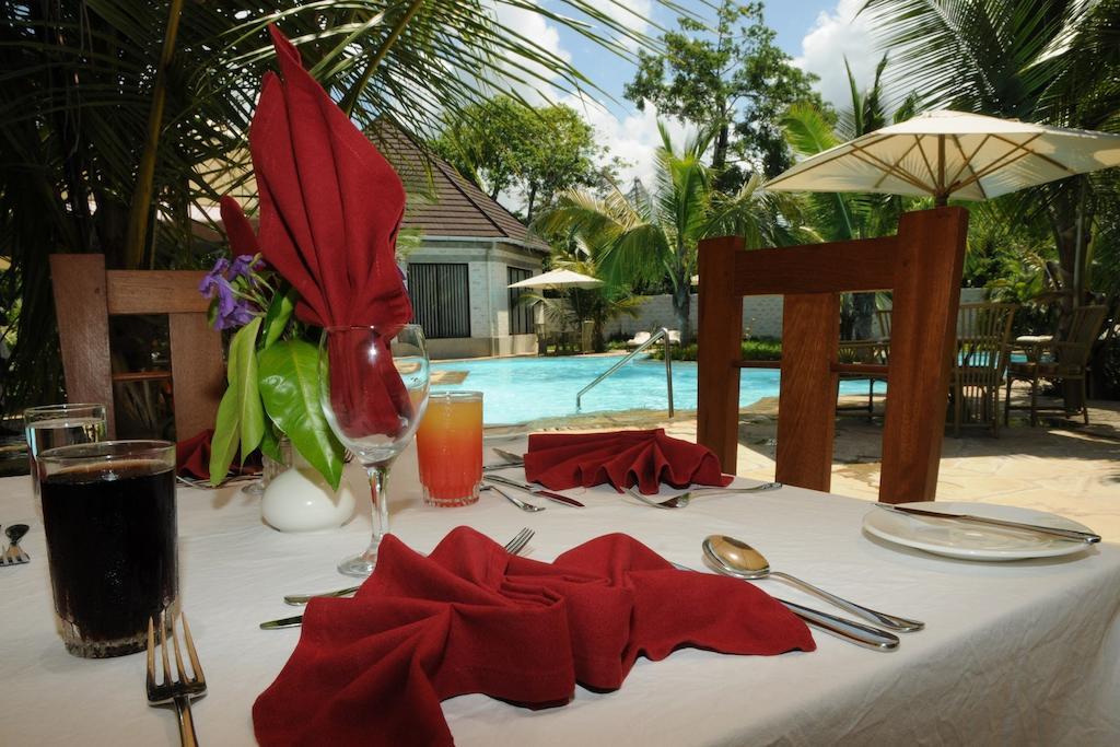 דיאני ביץ' Lotfa Resort Diani מראה חיצוני תמונה