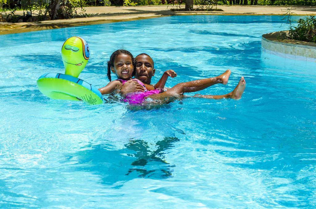 דיאני ביץ' Lotfa Resort Diani מראה חיצוני תמונה